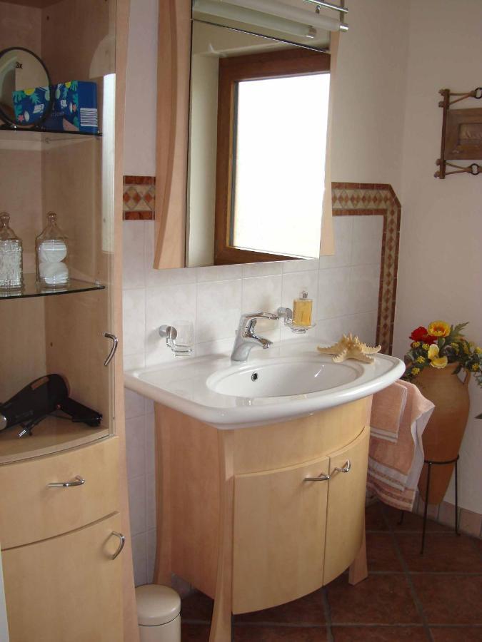 Gabi Apartment Piding